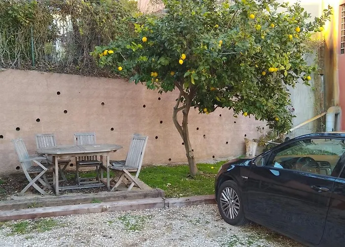 Avec Parking Privatif A
